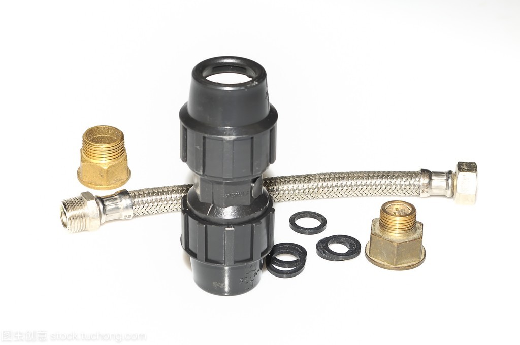 水暖管道系統的核心 常見零件詳解與應用